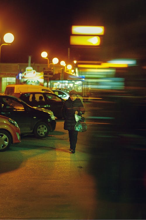 Fotos de stock gratuitas de caminando, ciudad, ciudades