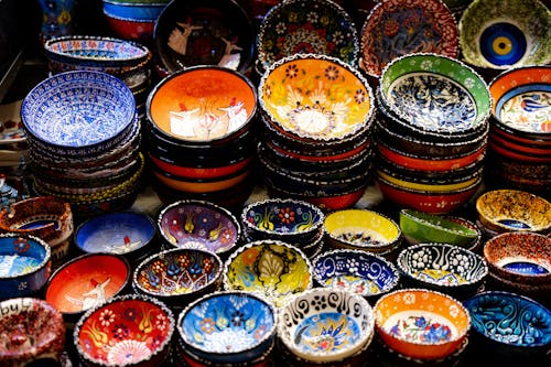 Colorful Plates at a Market Stall 