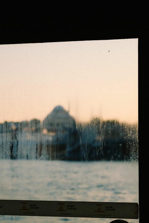 Darmowe zdjęcie z galerii z krajobraz, mokry, okna