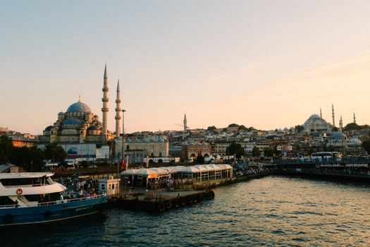 Bosphorus sunset private boat — Istanbul