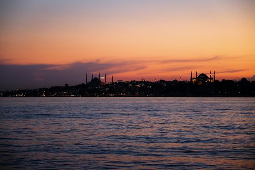 Bosphorus sunset private boat — Istanbul