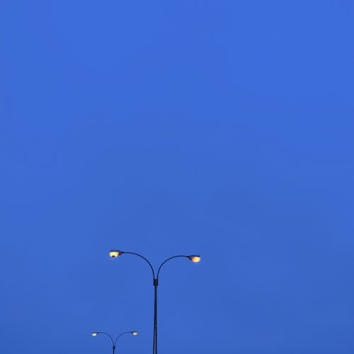 De franc Foto d'estoc gratuïta de cel blau, fanals, tir vertical Foto d'estoc