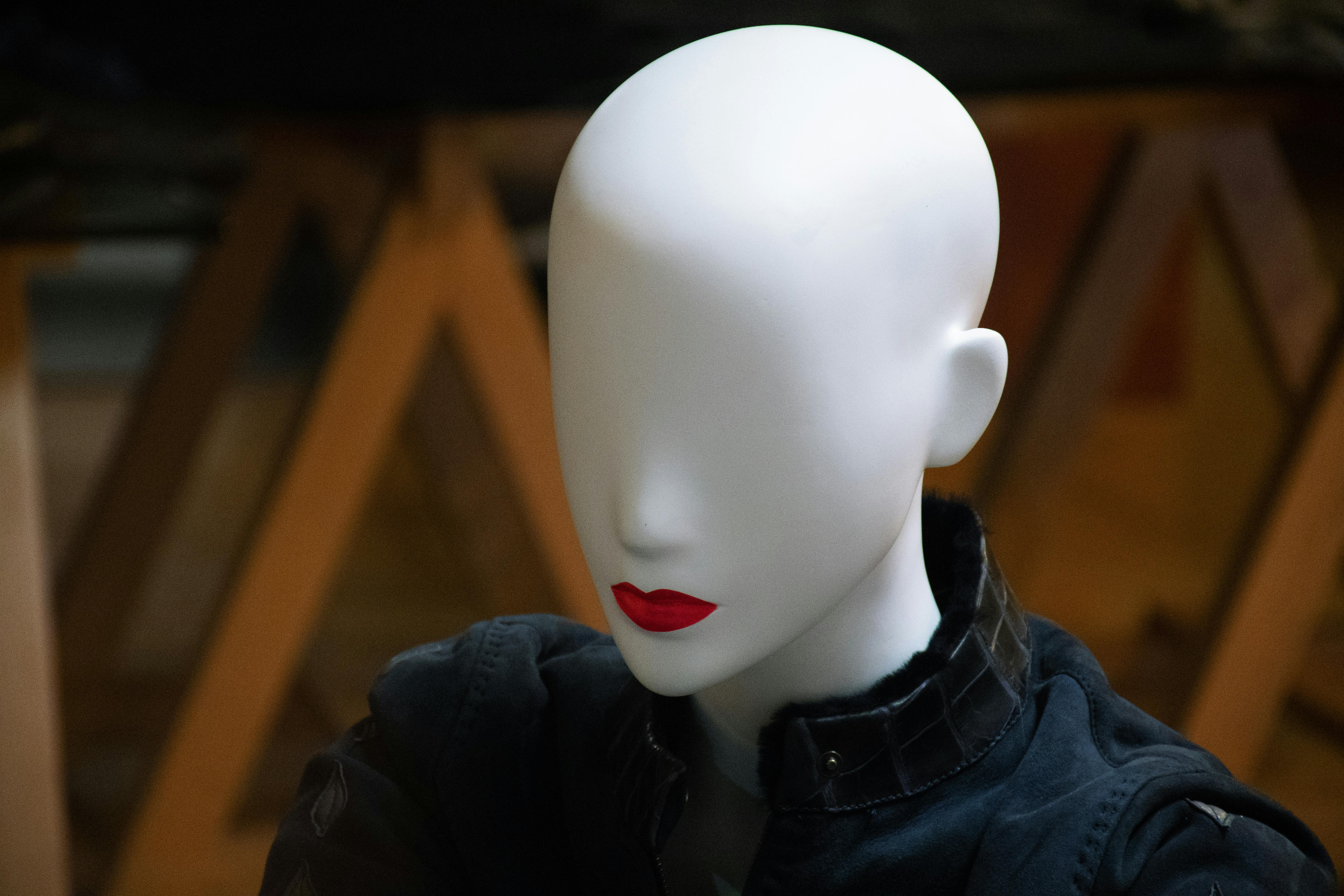 Mannequin Stock Photo - Download Image Now - Mannequin, Black Color, Human  Head - iStock