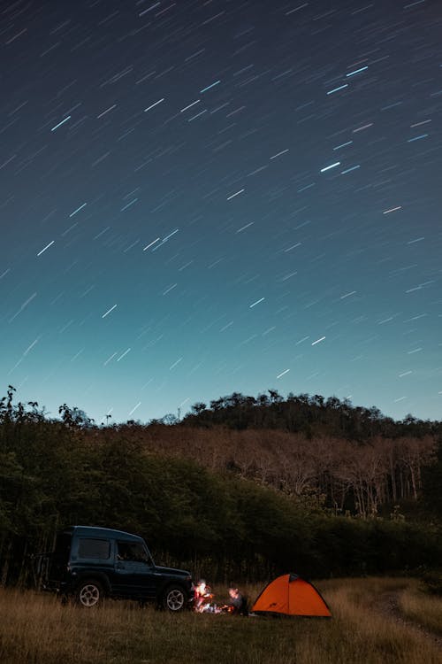 Fotos de stock gratuitas de acampada, coche, estrellas