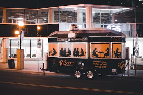 Immagine gratuita di città, food truck, illuminato