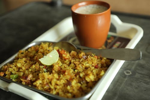 Foto profissional grátis de alimento, arroz, arroz frito