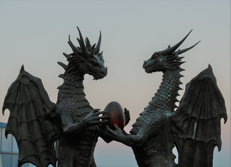 Two Sculpture Dragons 