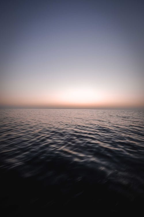 Immagine gratuita di alba, corpo d'acqua, mare