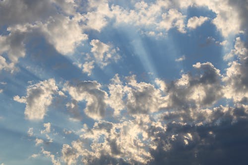 Ilmainen kuvapankkikuva tunnisteilla auringon säteet, mahtaileva, pilvimeri