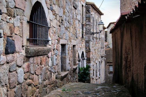 건물 외장, 골목, 돌의 무료 스톡 사진