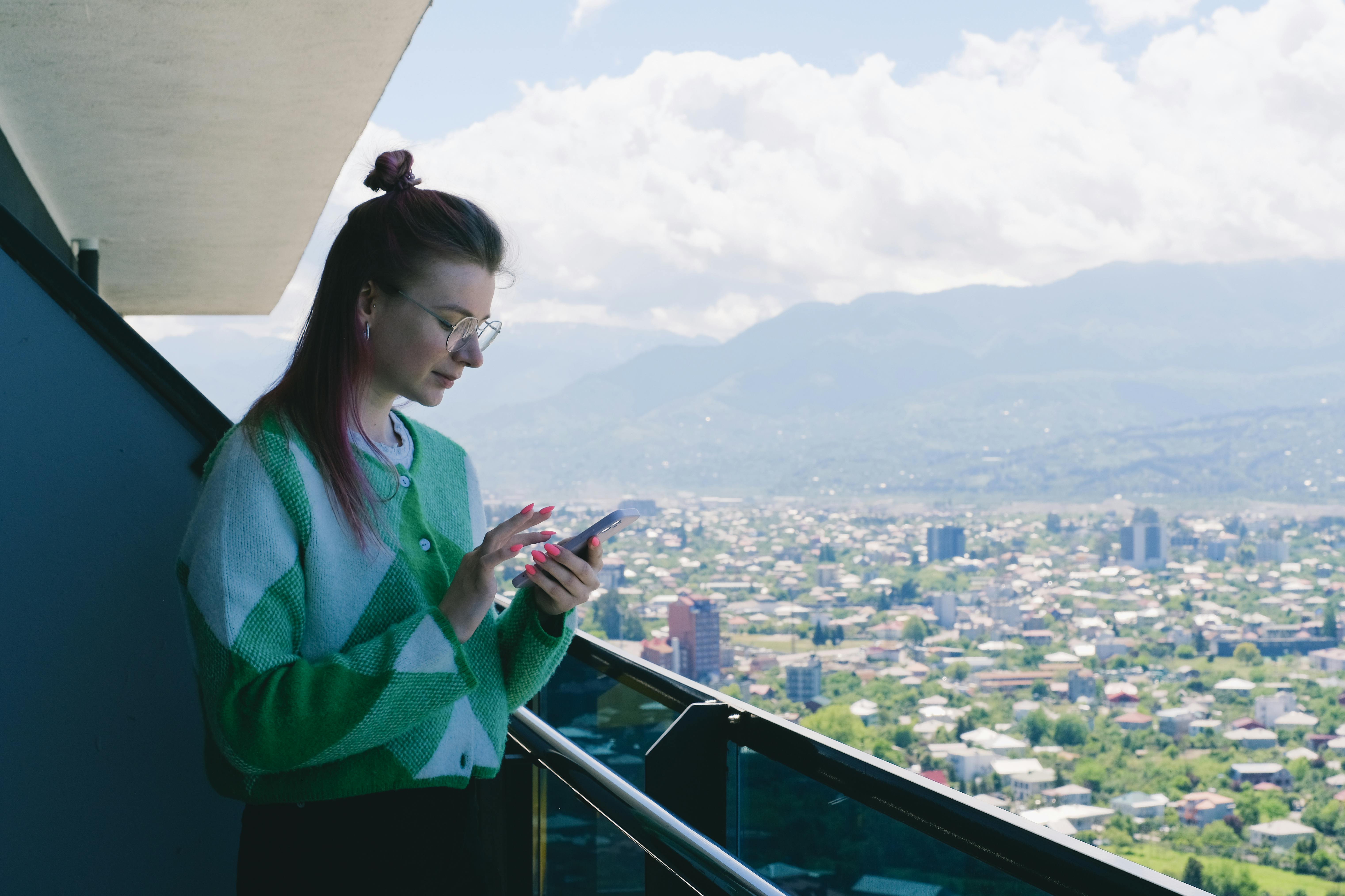 The Best Language Learning App Depends on Your Learning Style — Photo by Anna Shvets on Pexels