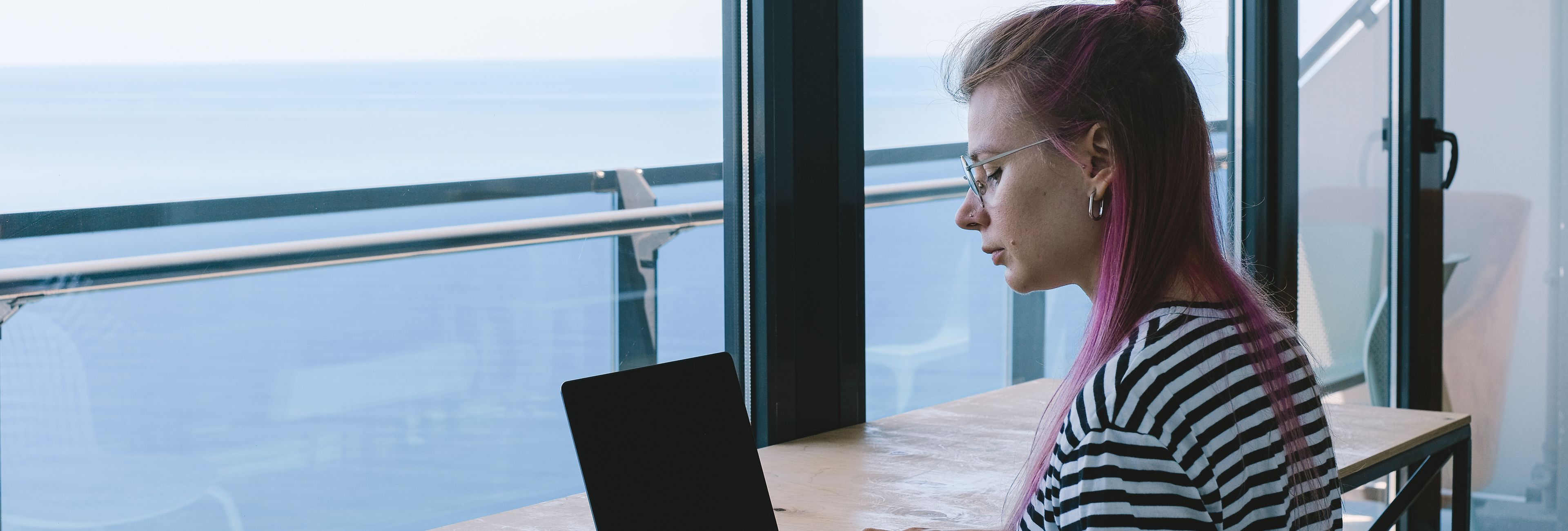 How to Make Extra Money: 15 Proven Side Hustles for 2026