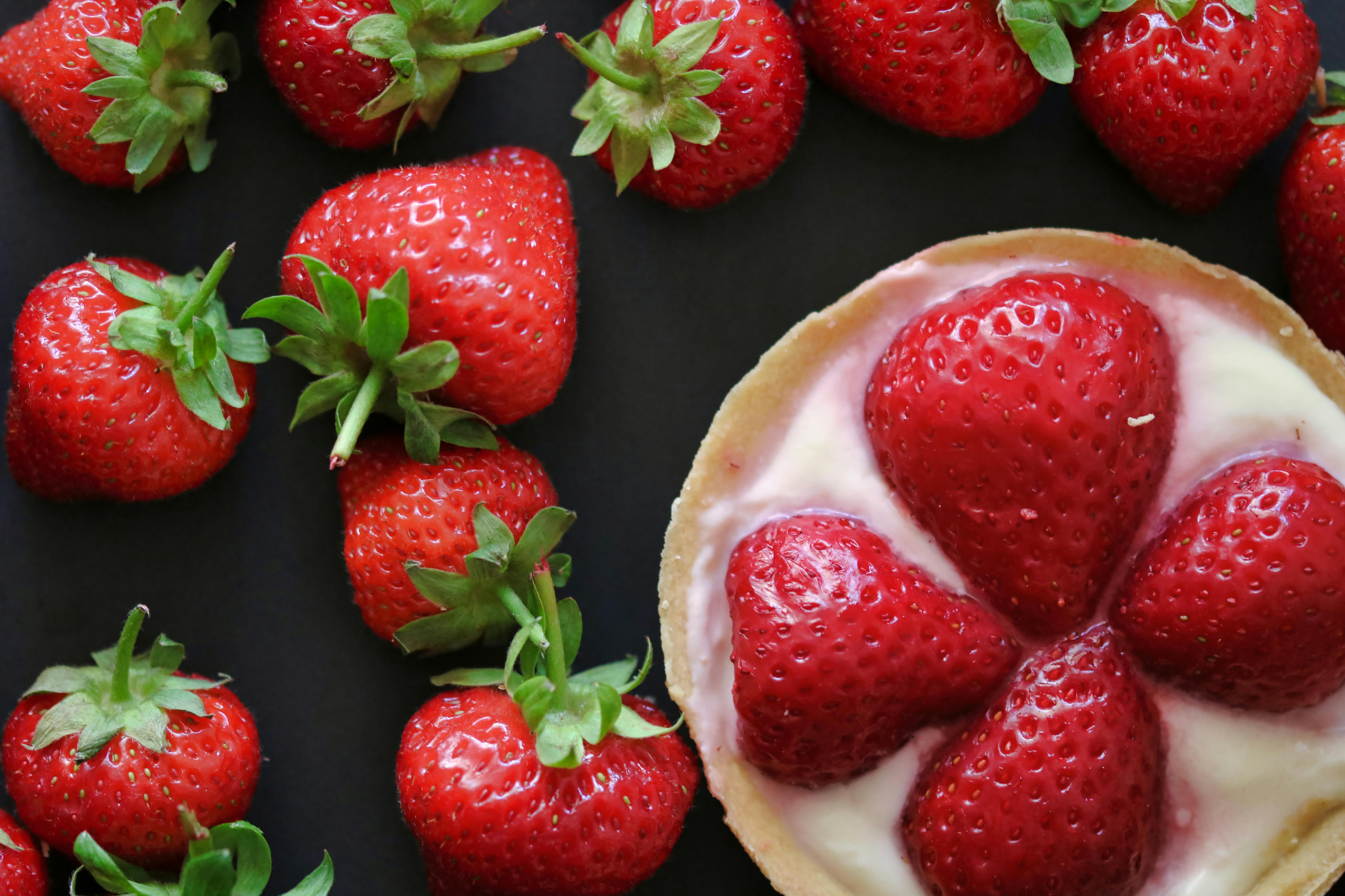 top view photo of strawberries