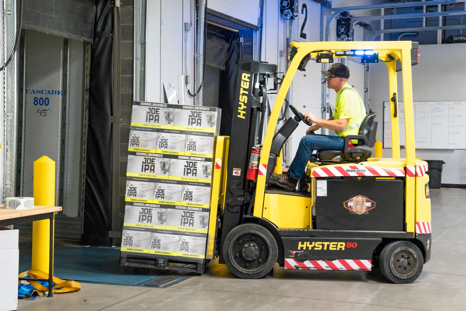 Organized supplier warehouse with consumer inventory