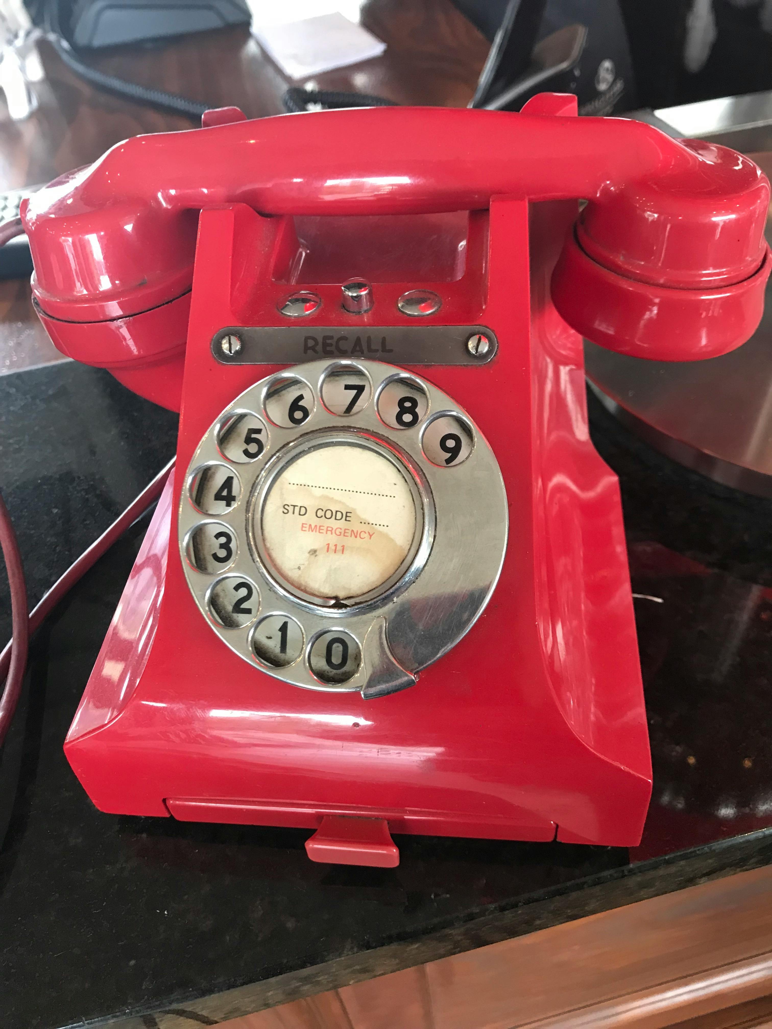 Free stock photo of antique red phone, antique telephone, red phone with drawer