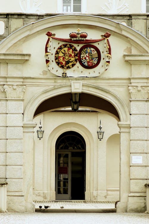 Foto stok gratis Arsitektur, bratislava, gerbang masuk