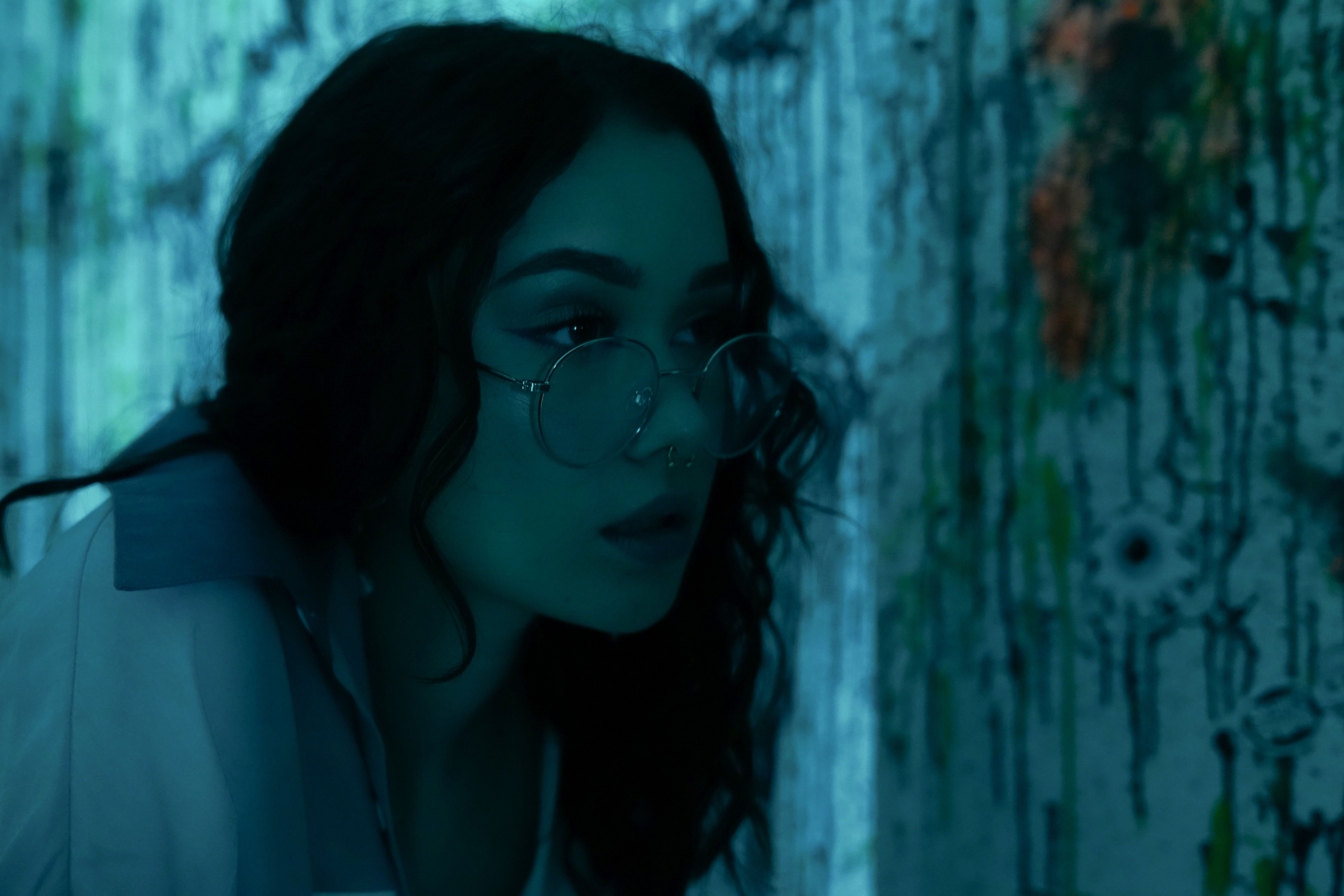 euphoria season 3 episode 3 — Photo by Yaritza on Pexels