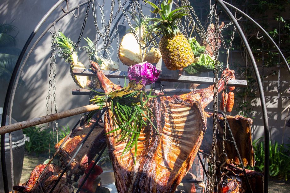 Aucklandtól Rotoruáig: Új-Zéland geotermális csodái magyarul – traditional Maori hangi feast New Zealand