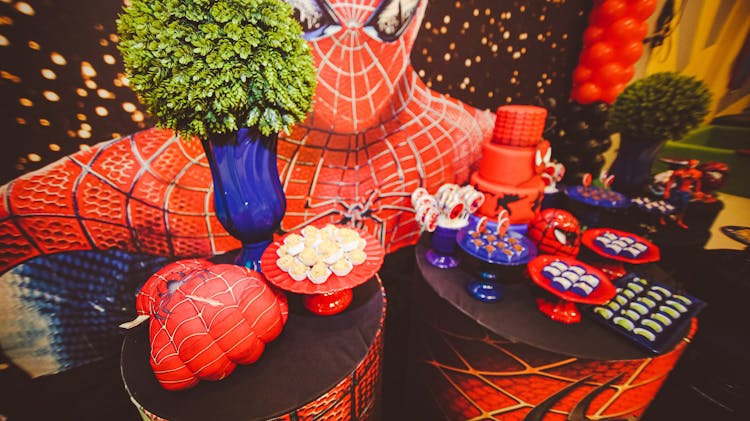 A Spider-Man Theme Party 