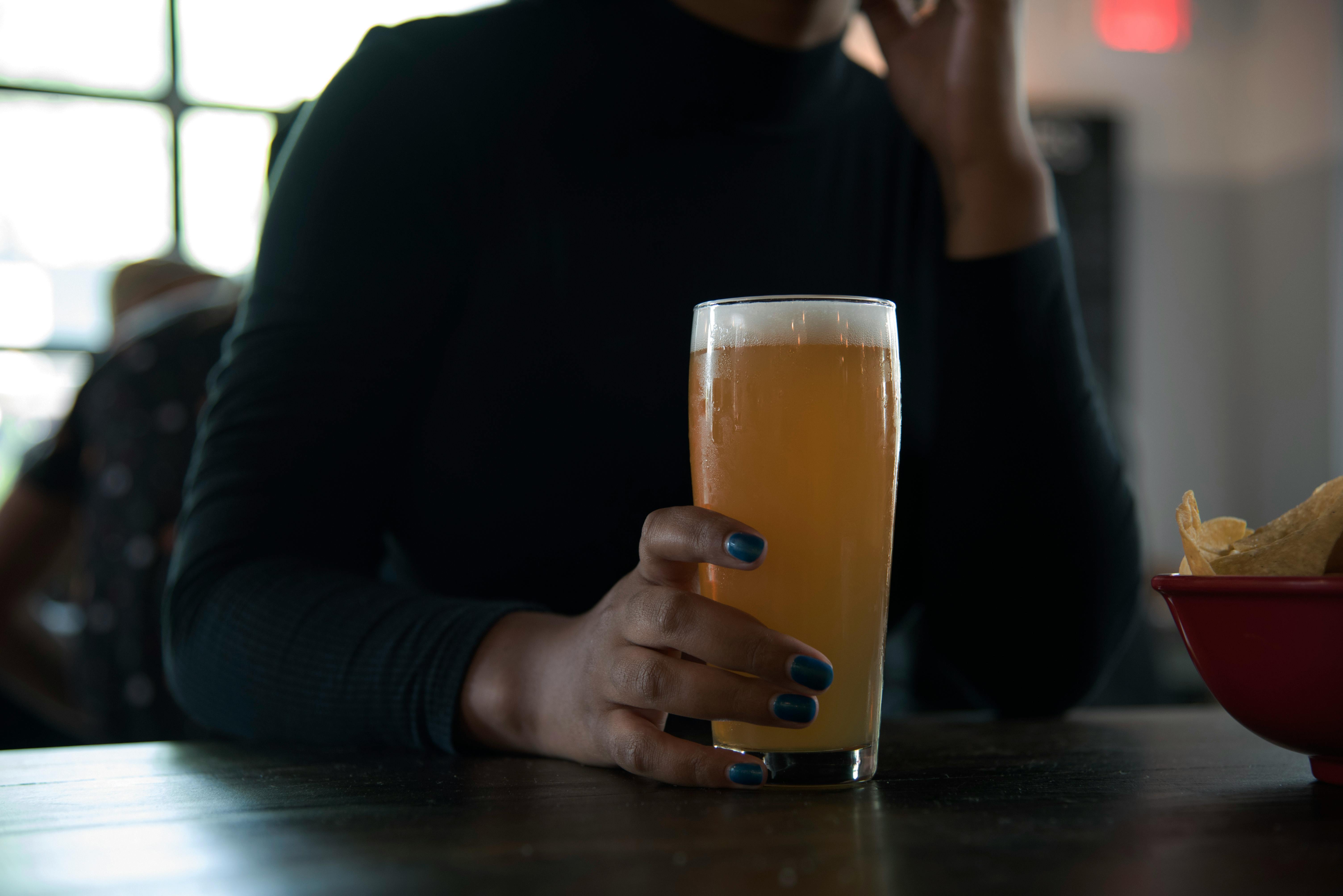 Descubre qué es una pinta de cerveza.