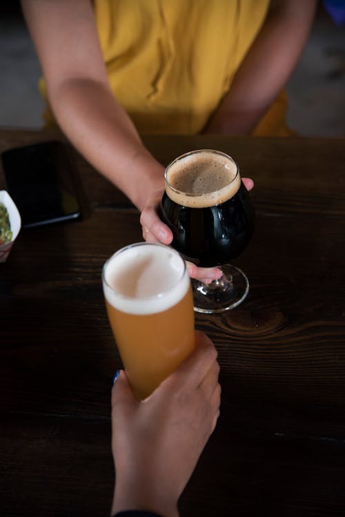 Fotobanka s bezplatnými fotkami na tému alkohol, alkoholické nápoje, bar