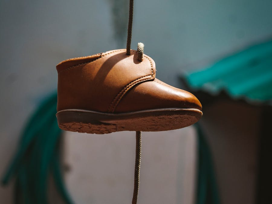 How old is the Baby Shark girl?