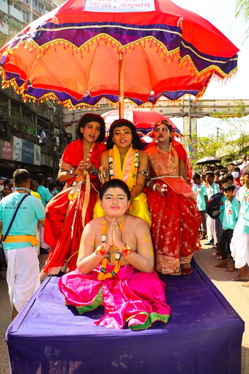 2022 라타 야트라 축제, 2022년을 축하하는 라타 야트라, saraswati puja의 무료 스톡 사진