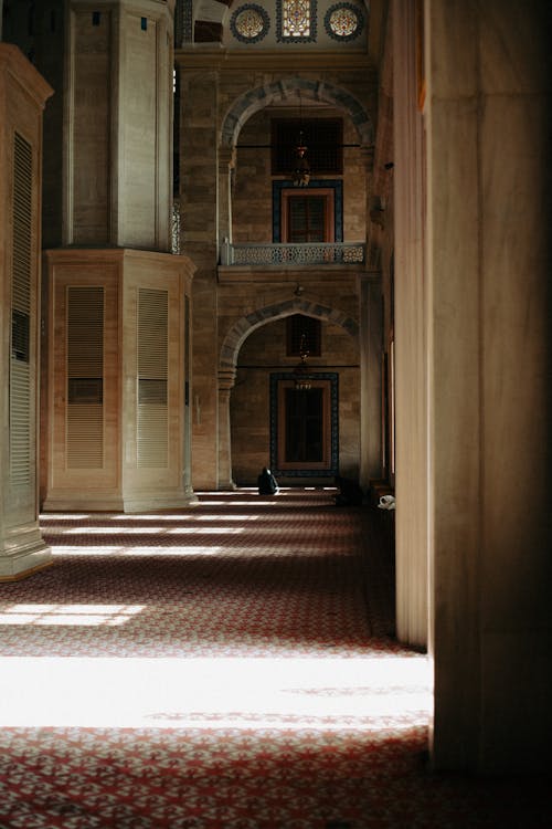 Foto profissional grátis de espiritualidade, luz do sol, mesquita