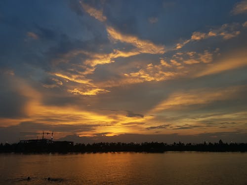 Бесплатное стоковое фото с водоем, восход, живописный вид