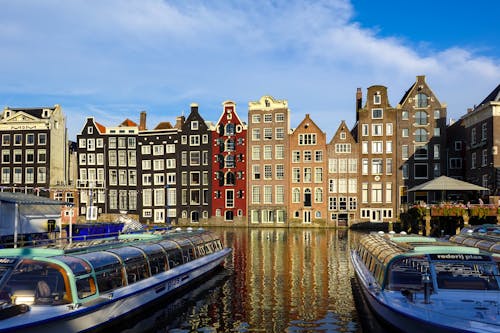 amsterdam, apartmanların, binalar içeren Ücretsiz stok fotoğraf