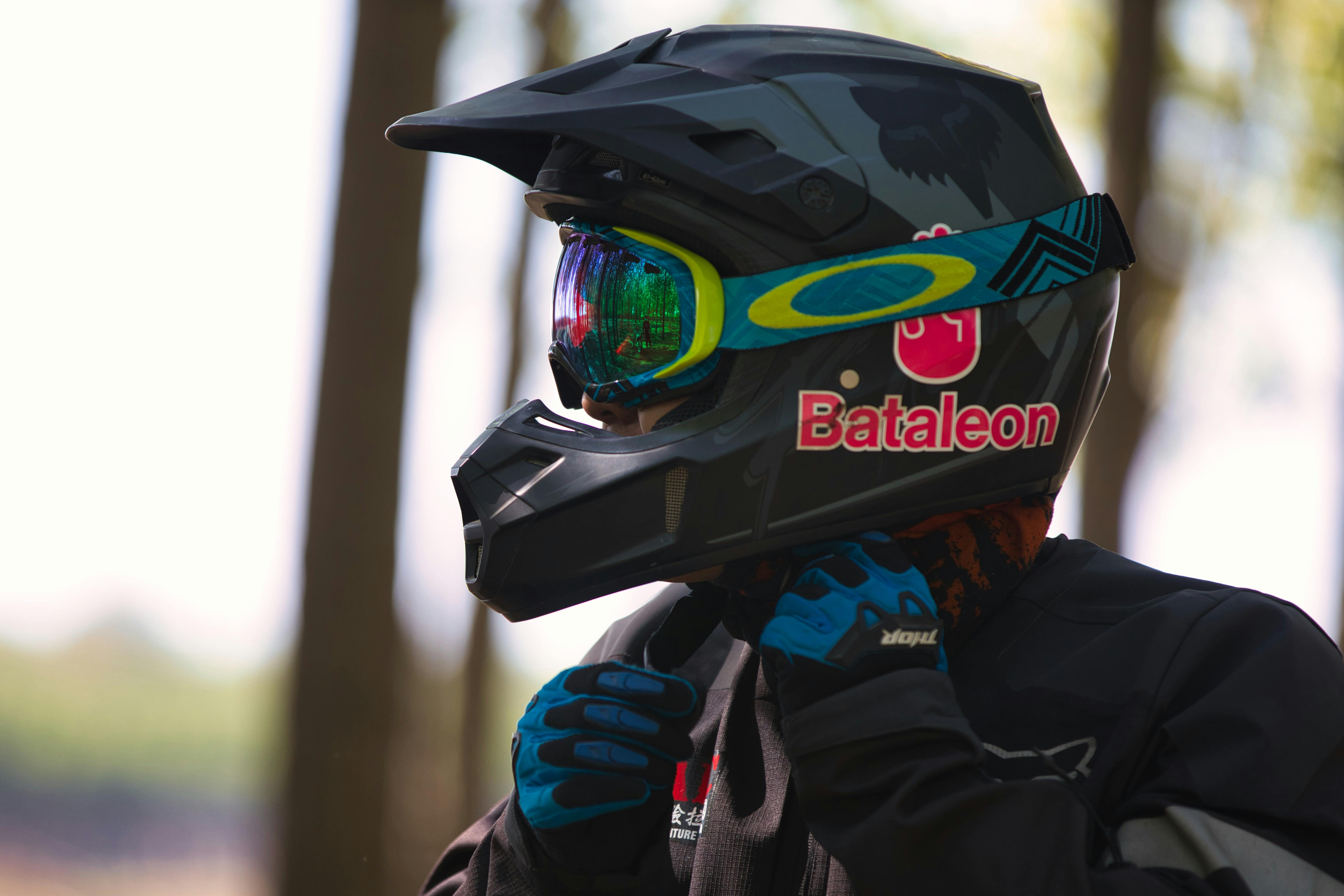 gear reviews reviews gear tech — Photo by Lei Wang on Pexels
