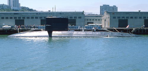 Kostenloses Stock Foto zu brücke, dockt, fahrzeug