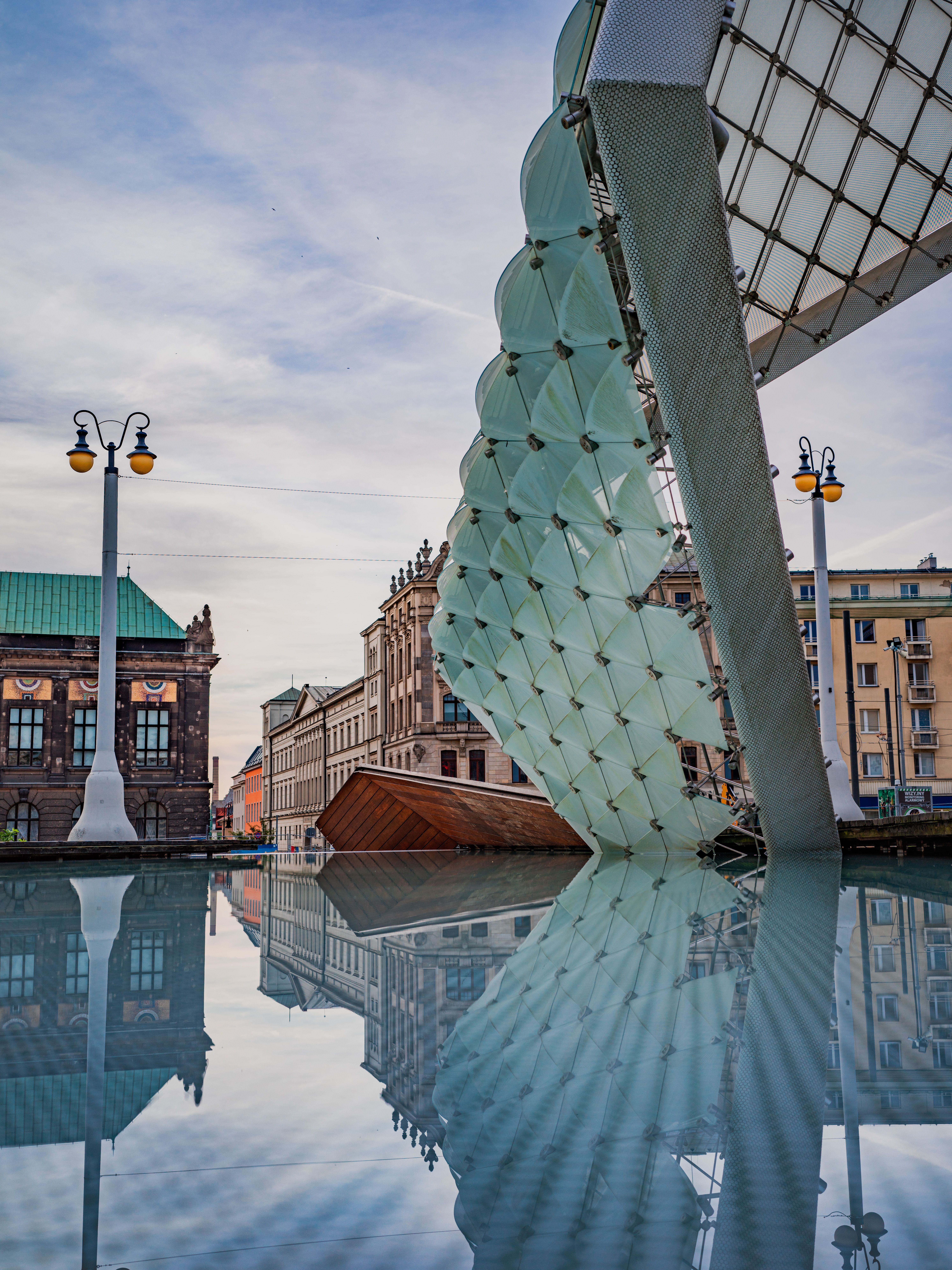 Modern Fountain on Town Square · Free Stock Photo
