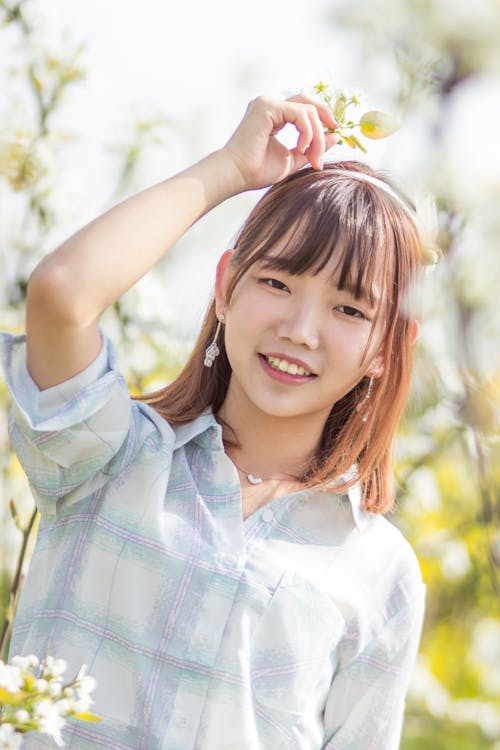 Free stock photo of chinese girl, lovely, pear flower