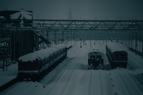bezplatná Základová fotografie zdarma na téma chladné počasí, kašmír, vlaky Základová fotografie