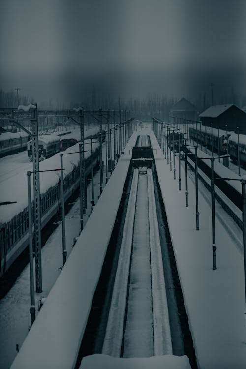 Základová fotografie zdarma na téma letecká fotografie, mrazivo, nástupiště železniční stanice