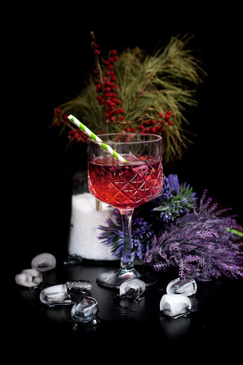 Gratis lagerfoto af alkoholisk drikkevare, blomster, cocktail