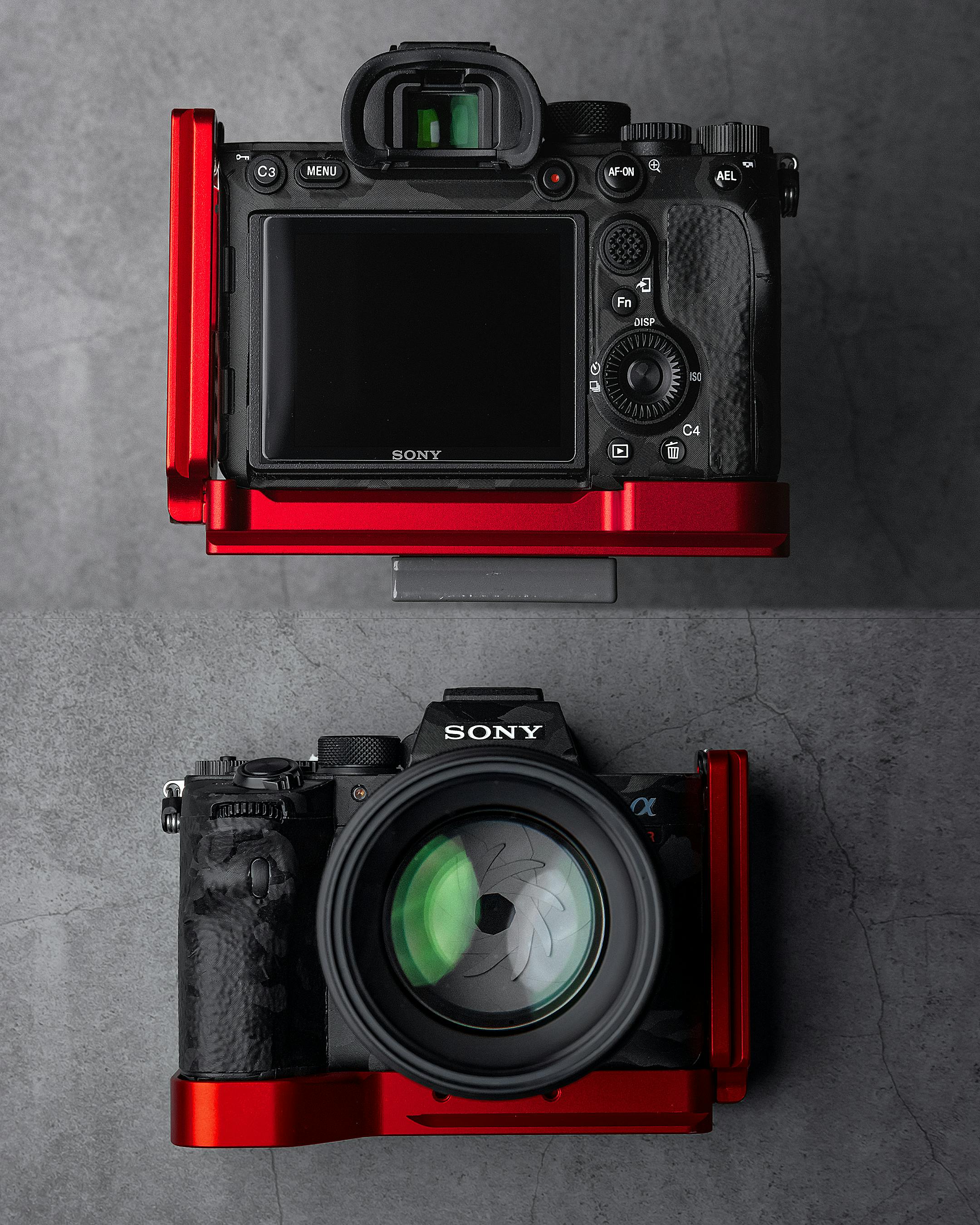 Close-Up Shot of Sony DSLR Cameras · Free Stock Photo