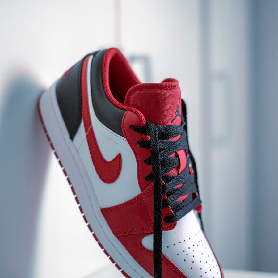 Sepatu Daily Motion 17 โ ME