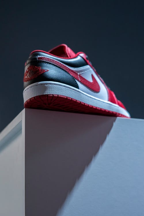 Close-Up Shot of Nike Shoe · Free Stock Photo