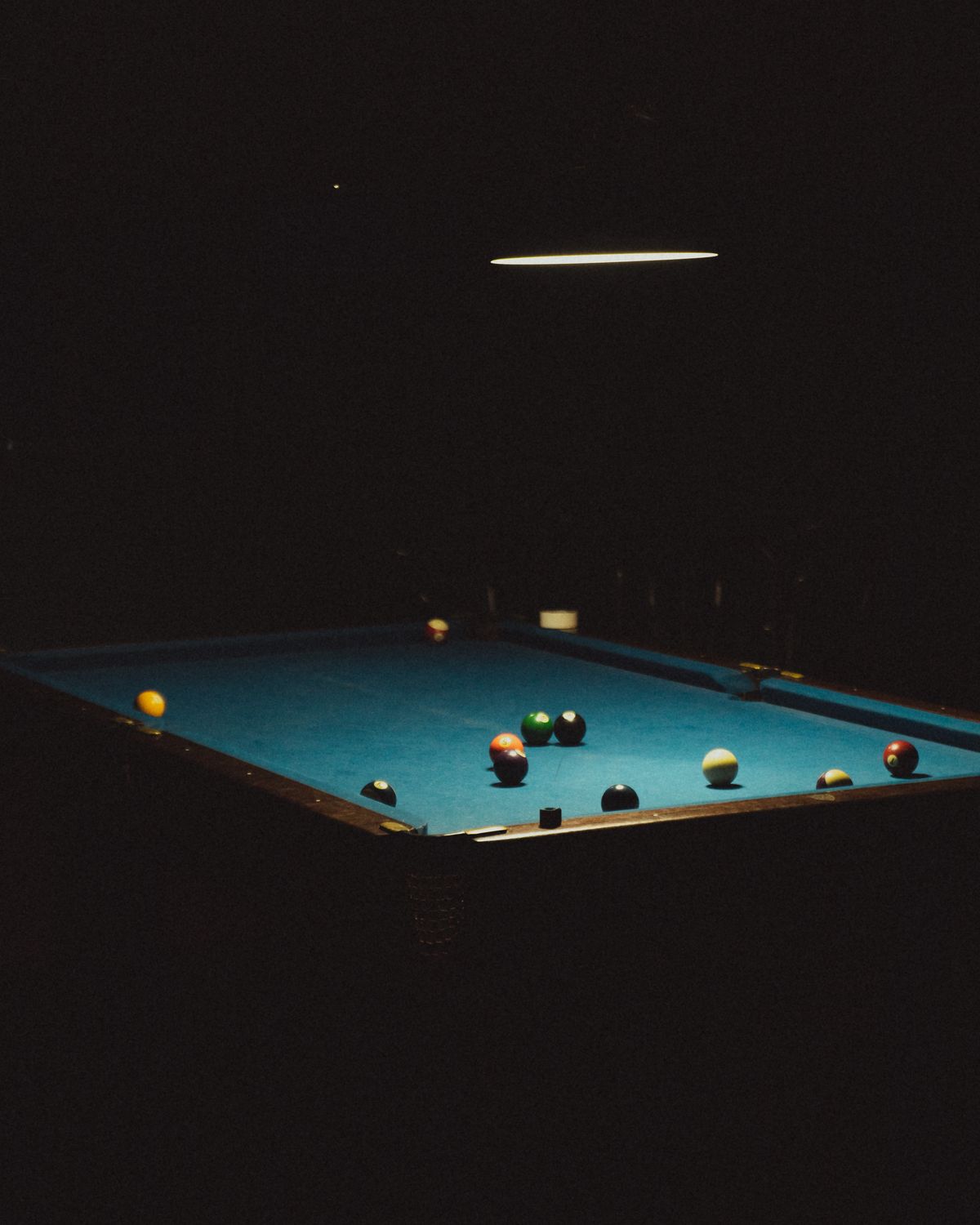 Billiard table with balls