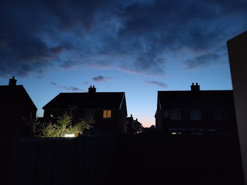 夜燈, 天空, 房子 的 免費圖庫相片