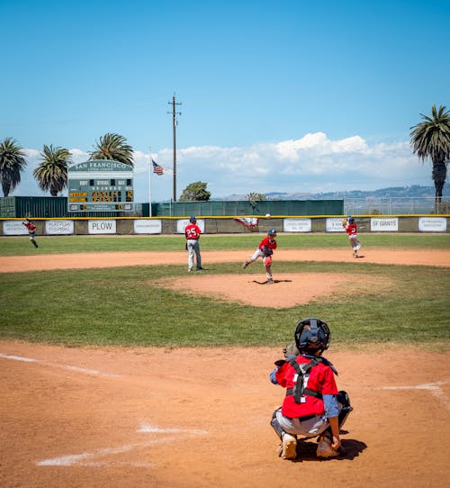 Bezpłatne Darmowe zdjęcie z galerii z baseball, czyste niebo, dzieci Zdjęcie z galerii