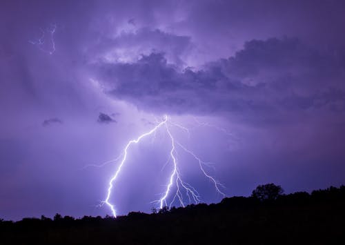 Darmowe zdjęcie z galerii z błyskawice, burza z piorunami, chmury