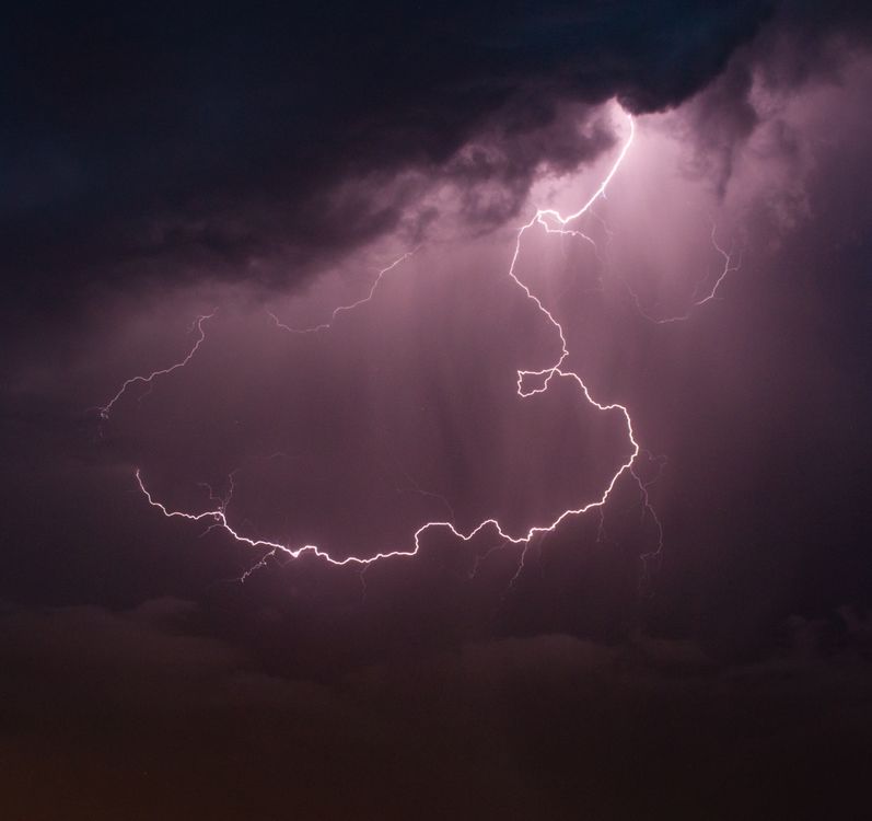 A Lightning in the Sky · Free Stock Photo