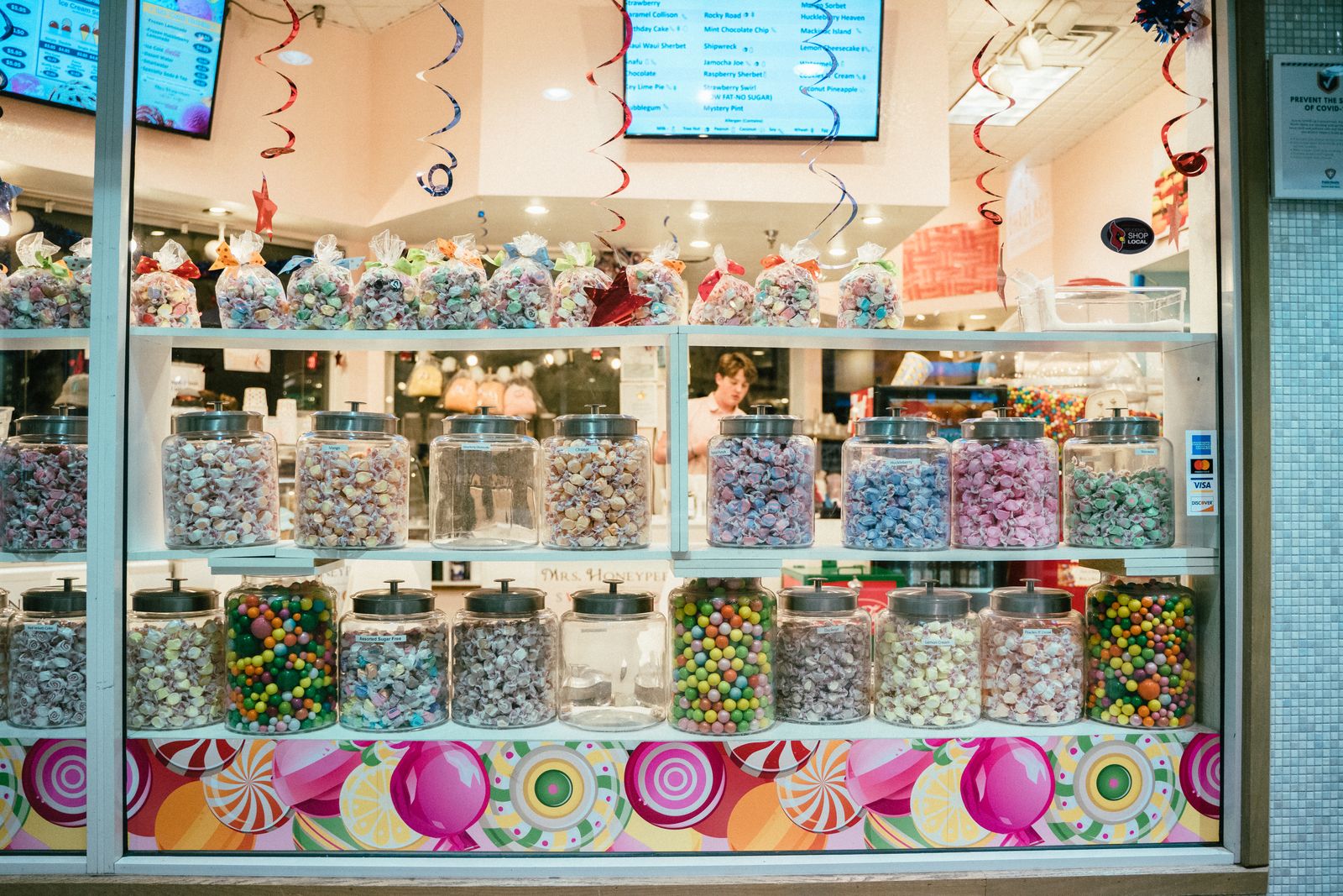 Candy Supplier Canada: Swedish Candy Wholesale for Canadian Buyers