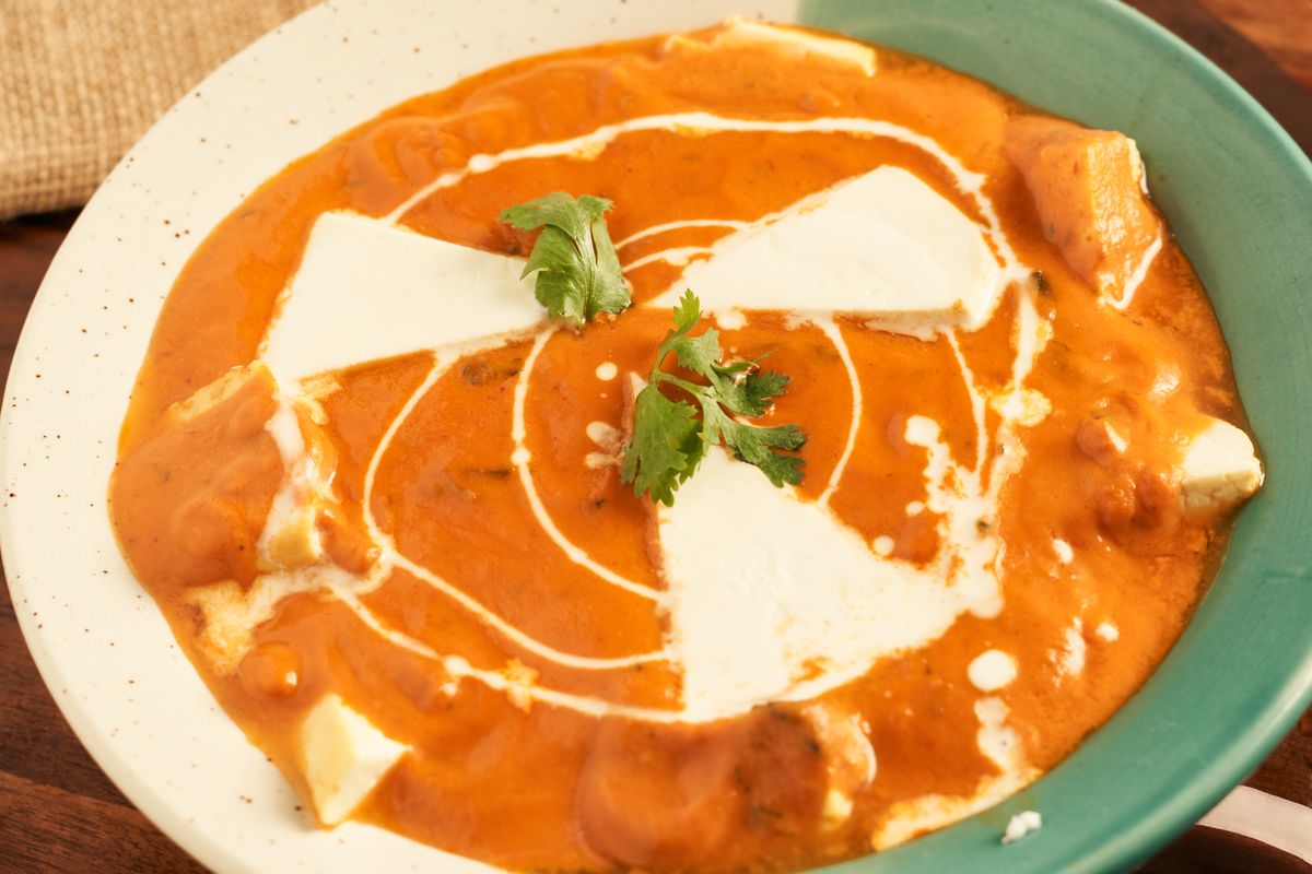 Lasooni Palak Paneer