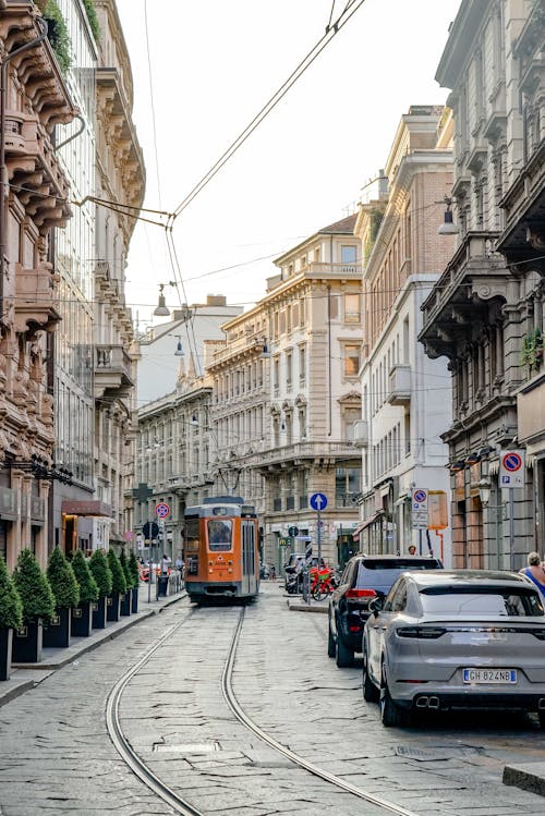 Základová fotografie zdarma na téma auta, budovy, centra okresů