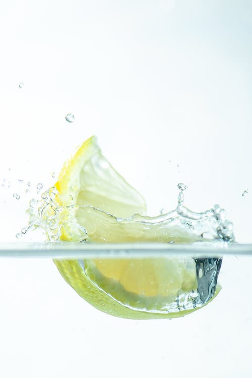 Lemon Slice Dropped Into Water