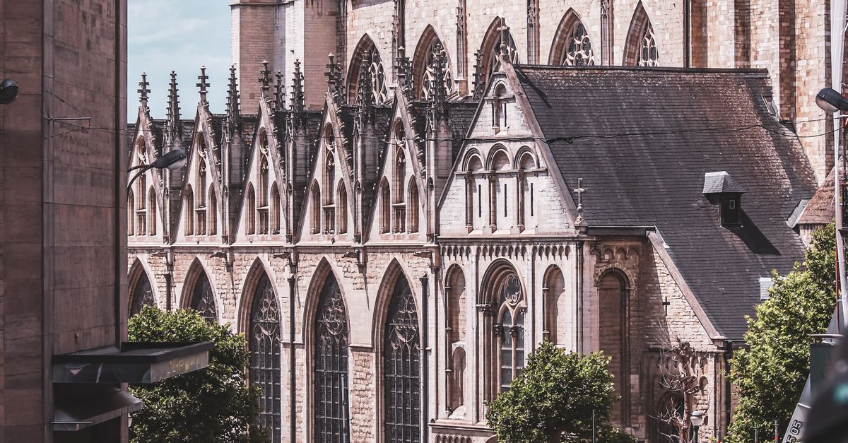 Bélgica: RSE corporativa que mejora movilidad urbana y apoyo a innovación social Bélgica: RSE corporativa que mejora movilidad urbana y apoyo a innovación social